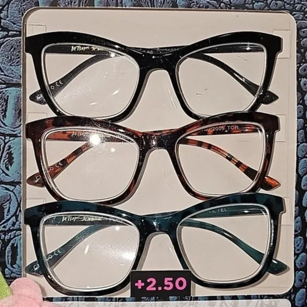 NIB! Betsey Johnson Stylish Set of 3 Reading Glasses! Strength +2.50